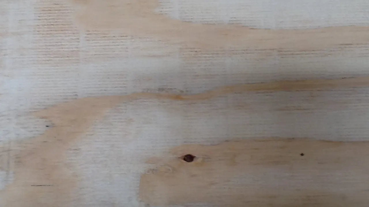 Plywood Elliotis
